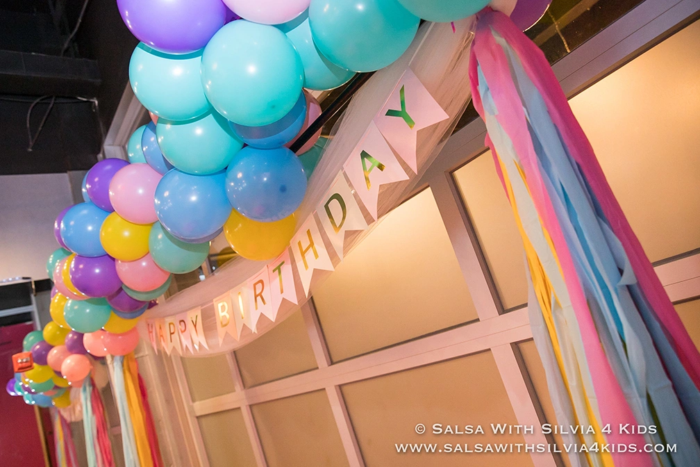 Salsa-with-Silvia-Birthday-Party-200119-105839-3002