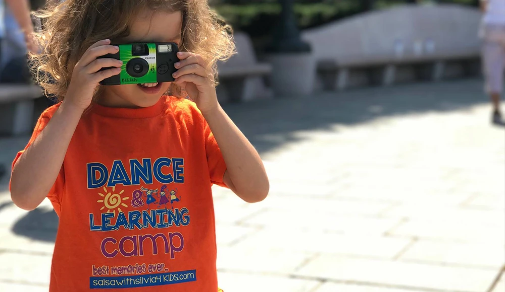 dance-learning-bilingual-camps-salsa-with-silvia