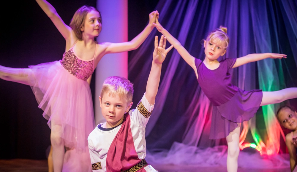 dance-recitals-salsa-with-silvia